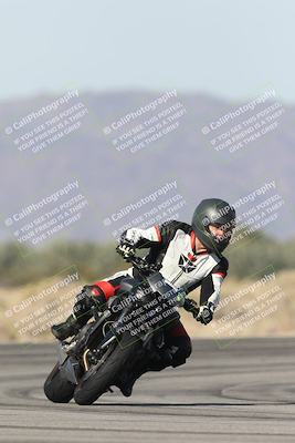 media/Nov-30-2025-TrackXperience (Sun) [[c0061d280f]]/3-Level 1/Session 3 (Turn 16)/